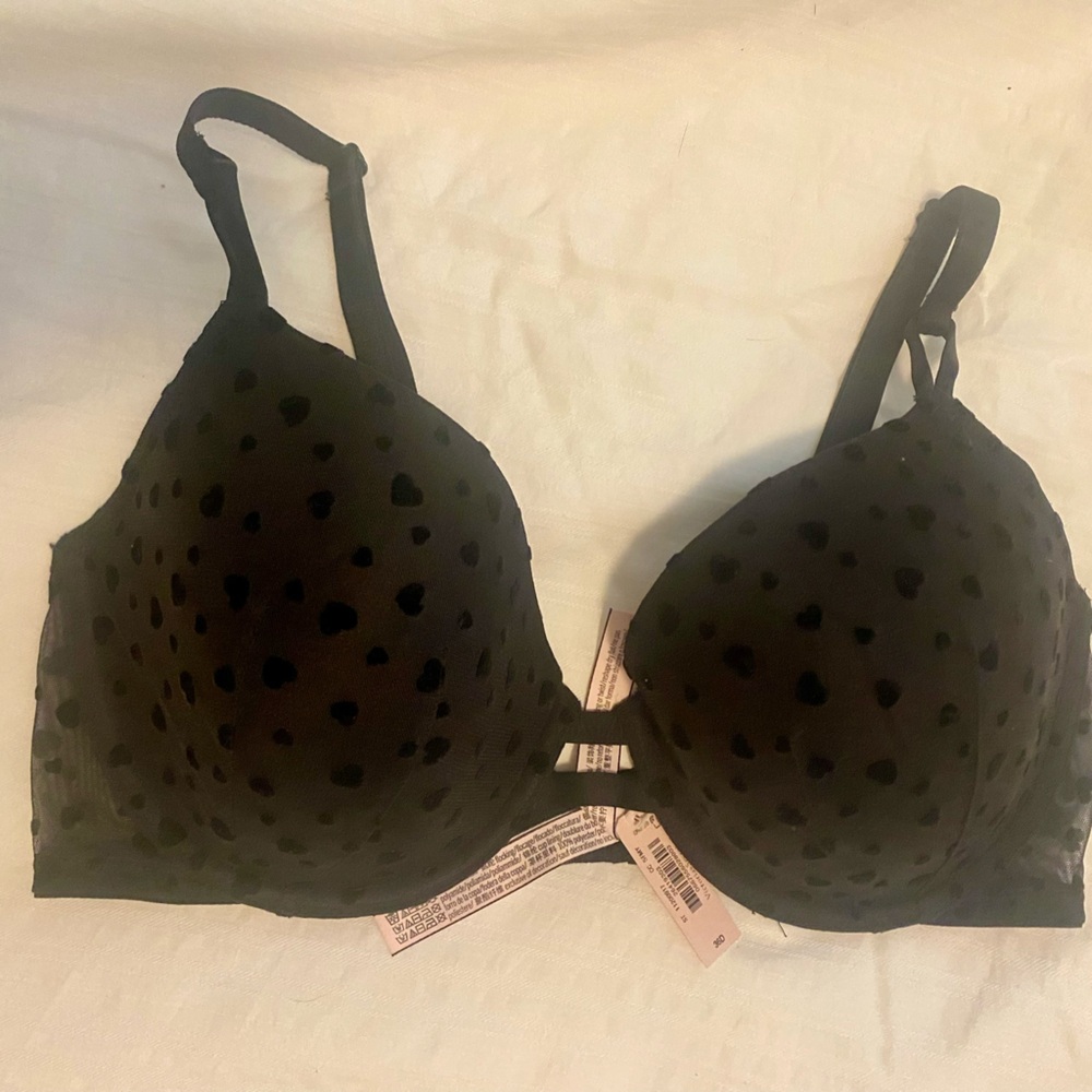 NWT VS bra